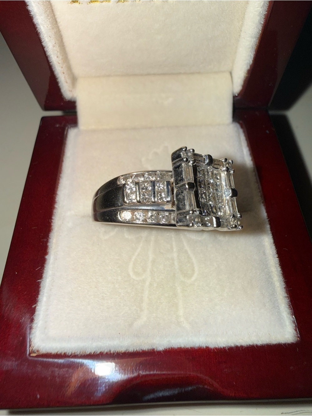 14k White Gold Ring Diamond Cluster With Baguettes Emerald Cut - White - Picture 9 of 10